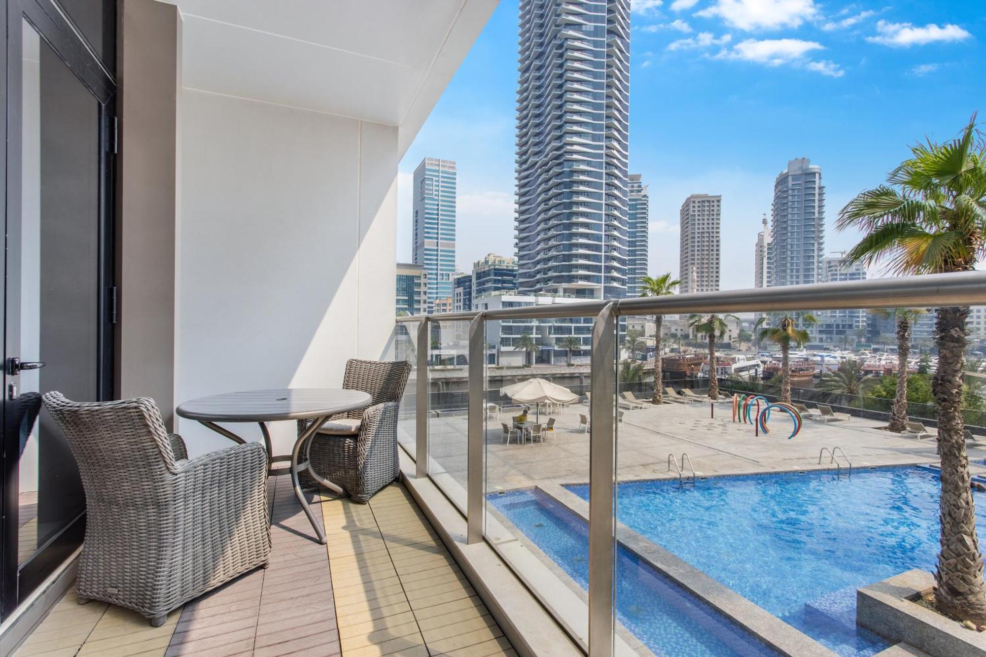 Icon Casa Living - Sparkle Tower 1 Appartement Dubai Buitenkant foto