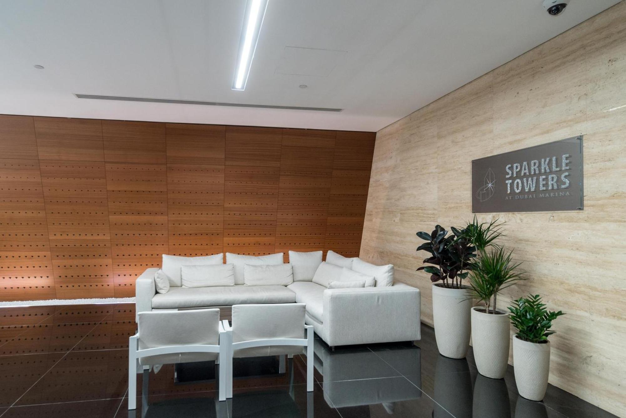 Icon Casa Living - Sparkle Tower 1 Appartement Dubai Buitenkant foto